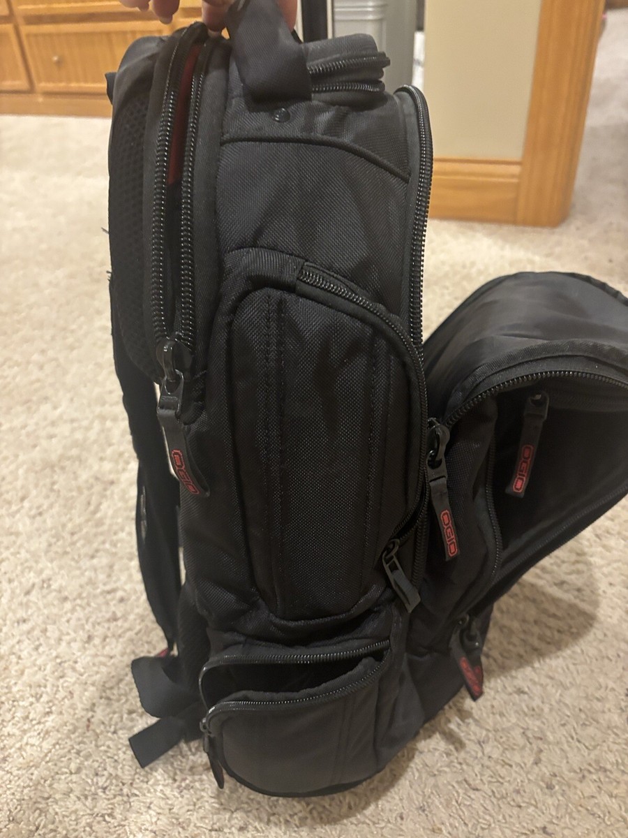 ogio backpack View 2