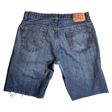 Vtg Levis Relaxed Fit Shorts Mens Tag 36 Blue Medium Wash Cut Off Raw Hem