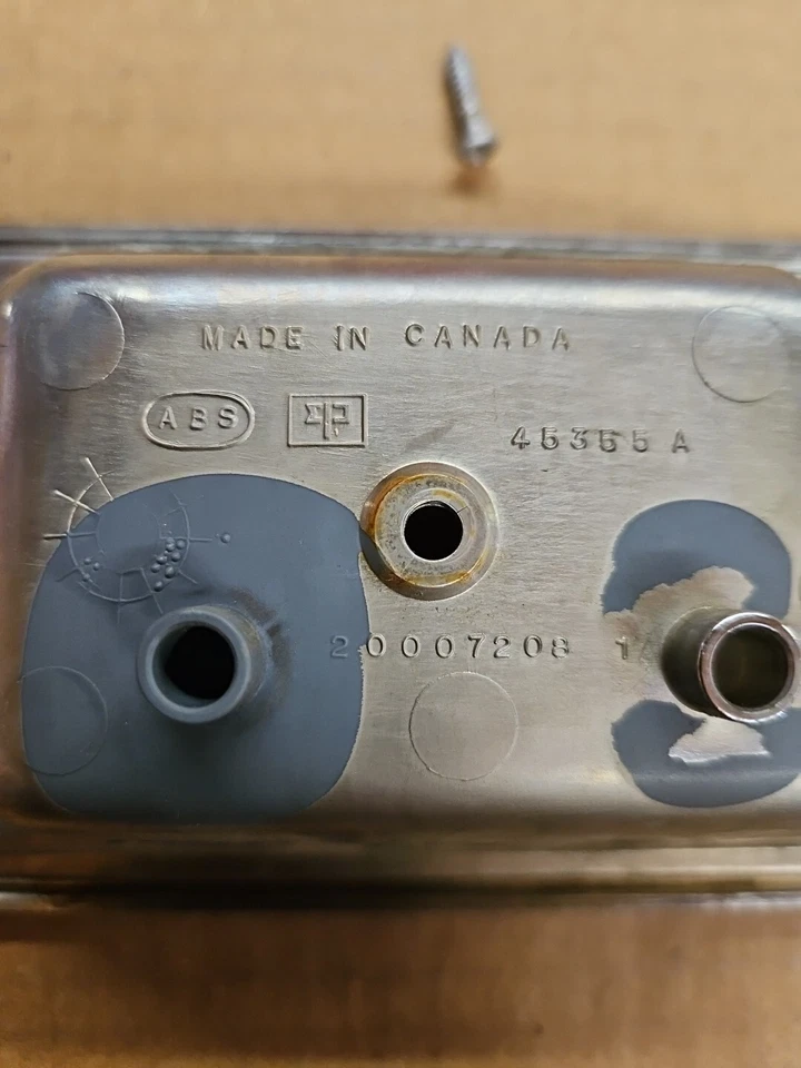 Oldsmobile Delta 88/98 1977-1985 manija de puerta interior moldura lado del pasajero Foto 2 de 4