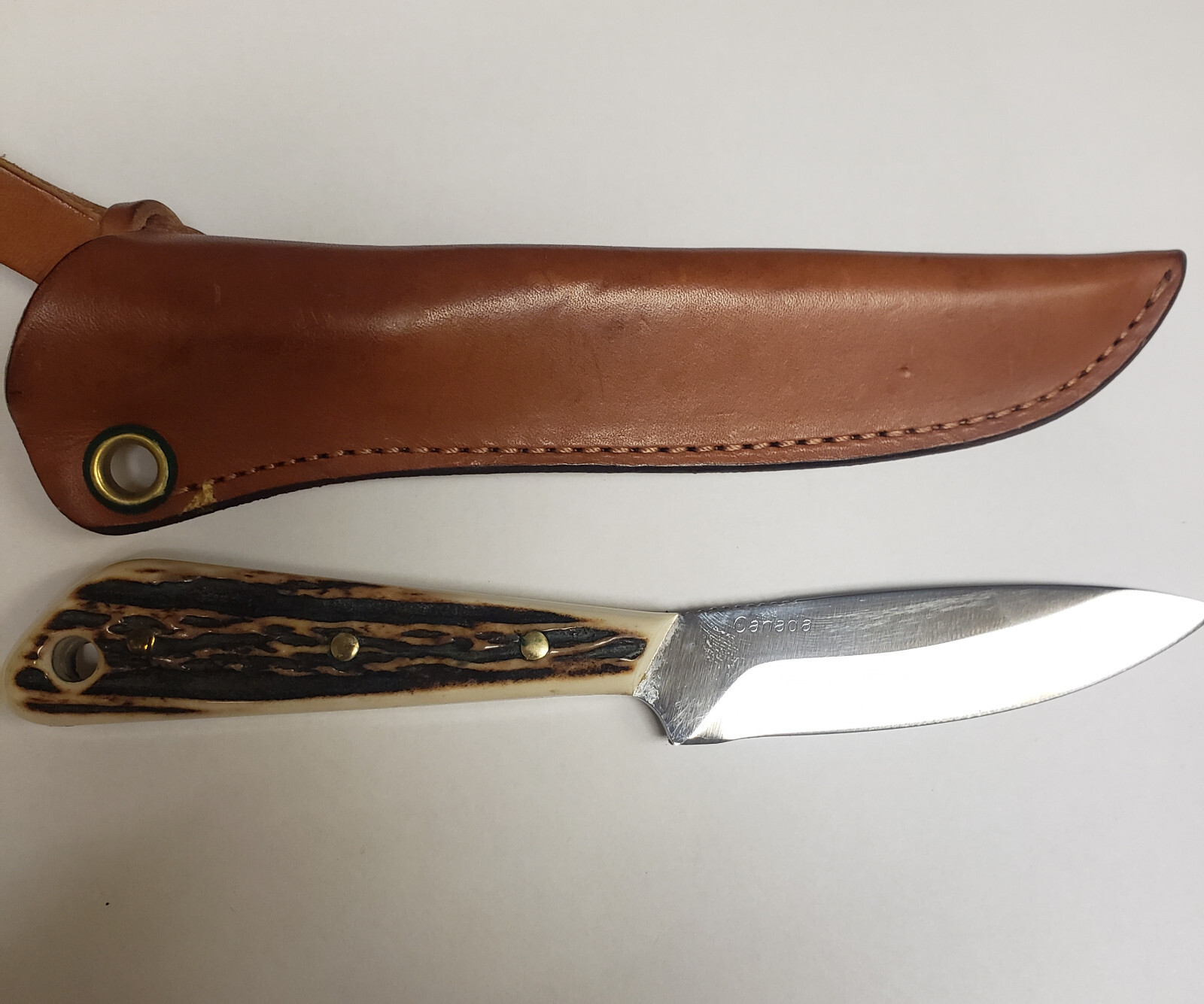 DH Russell Grohmann 3 Canada fixed blade knife with sheath 8 1/2 inch