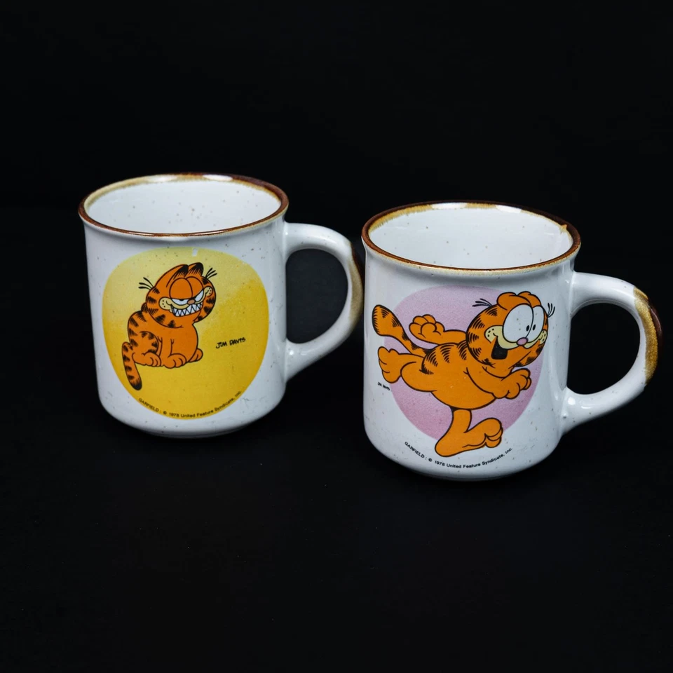 Garfield Vintage Sammeltassen / Kaffeetassen (1978) - 2er Set - Zustand Gut - Bild 1 von 4