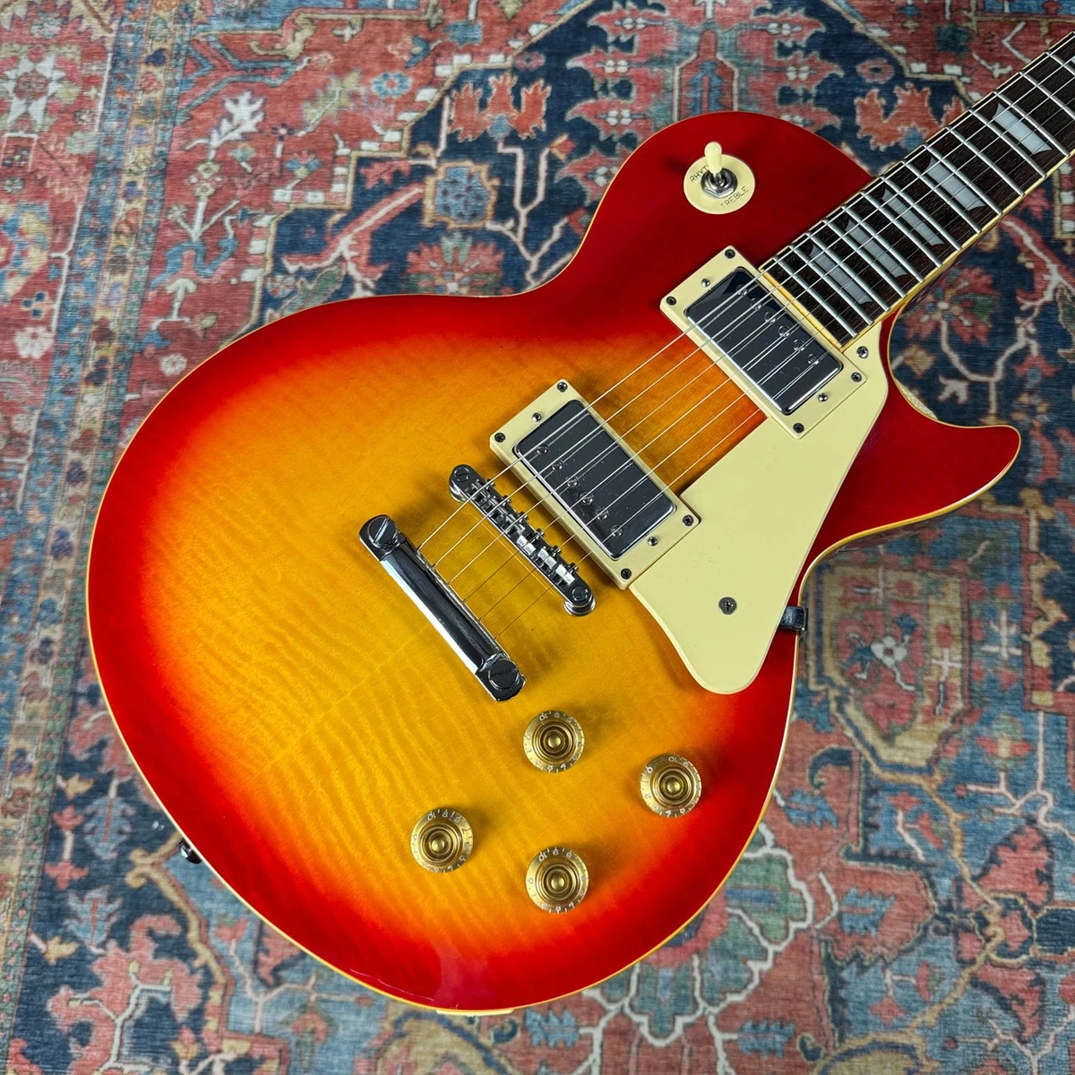 Preços baixos em Tokai Love Rock Guitar | eBay