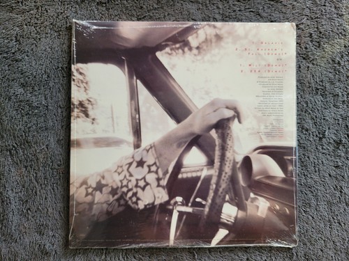 BLIND MELON GALAXIE RED 10" NEW SEALED - Picture 2 of 2