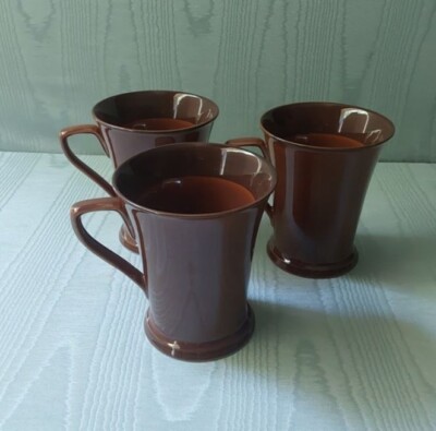 NWT Interiors  Prairie Adobe Red  Mugs (set of 3)
