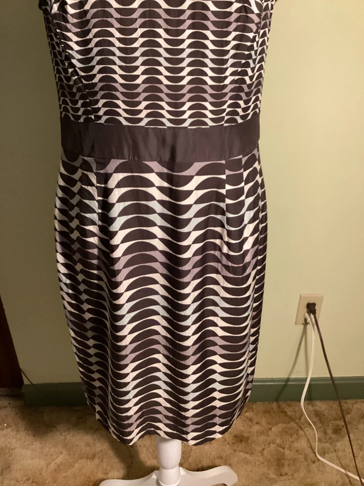 Boden Kensington геометрический шелк смесь с подкладкой крышка рукав Shift платье размер 6R - Изображение 3 из 4