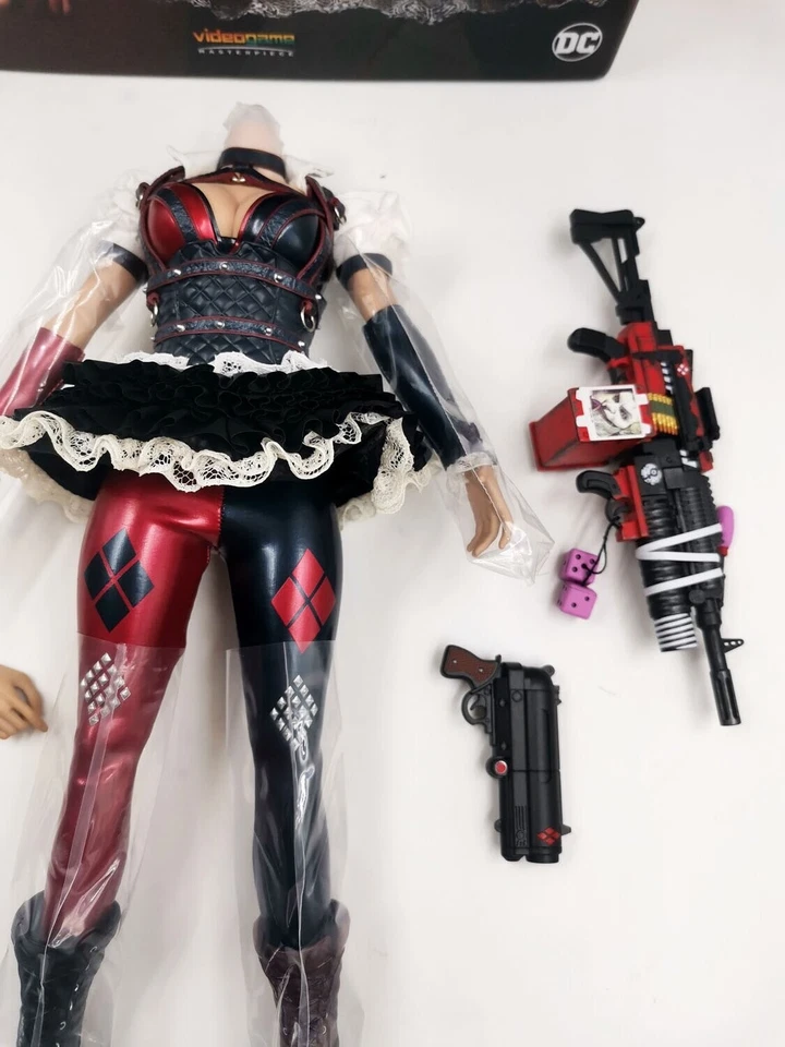 1/6 Hands Body Weapon Figure Hottoys HT VGM041 Batman Arkham Knight Harley Quinn - Image 2 of 4