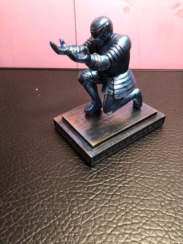 Executive Knight Pen Holder with Pen, Blue & Bronse In Color - Picture 5 of 12
