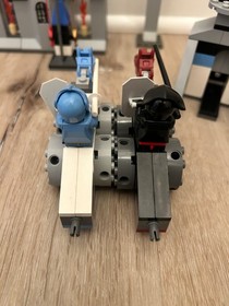 LEGO Knights&rsquo; Kingdom 8779 The Grand Tournament &ndash; 100% Complete w/ Instructions
