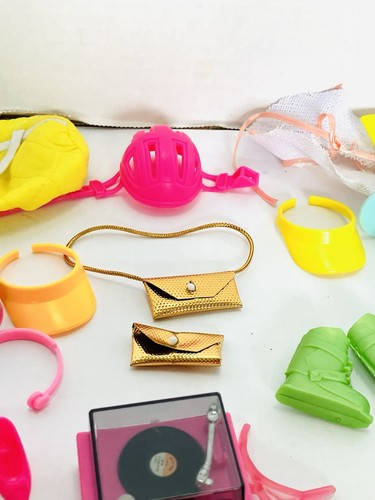 Barbie 1980’s Assorted Accessories Lot Sports Music Shoes Hangers Hats & More - Picture 7 of 13