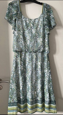 She A-Linien Kleid Gr. 40 Paisley grün/weiß/blau Kurzarm Rundhals knielang