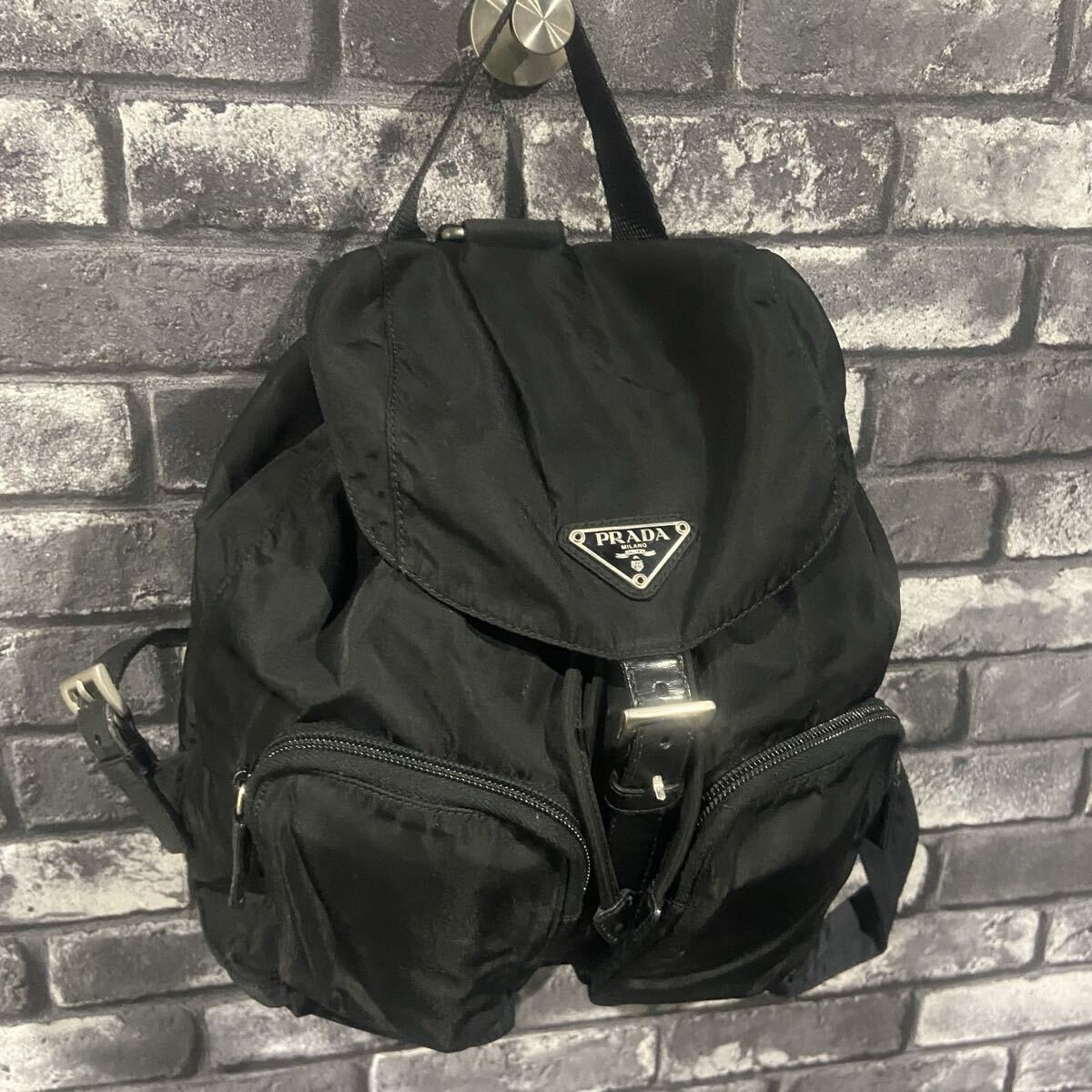 PRADA Backpack B5885 Triangle Logo Nylon Backpack Triangle Logo Leather Lightwei thumbnail 3