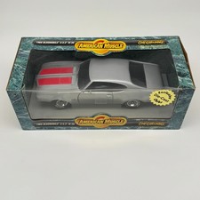 Ertl American Muscle 1969 Oldsmobile 442 W-30 Silver Red Stripes 118 Diecast