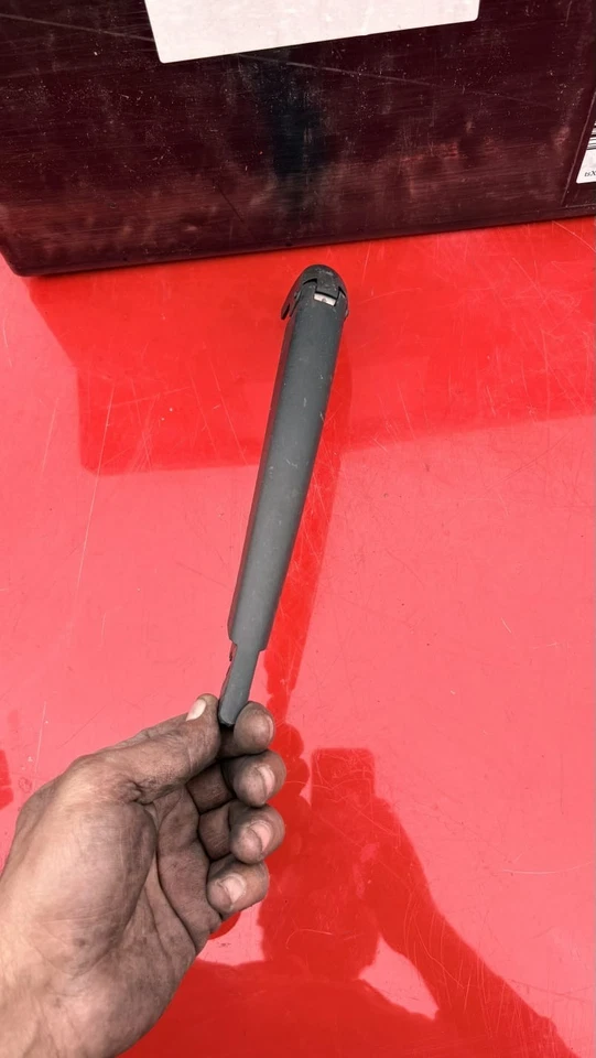 Brazo y hoja limpiaparabrisas de ventana trasera para Dodge Magnum Dodge Nitro fiat 500 Foto 4 de 4