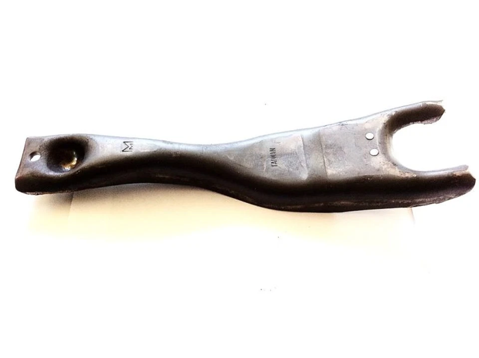 14552 MOTORMITTE  CLUTCH FORK fits FORD 70-79 F100 F150 F250 F350  69-73 BRONCO  - Image 2 of 3