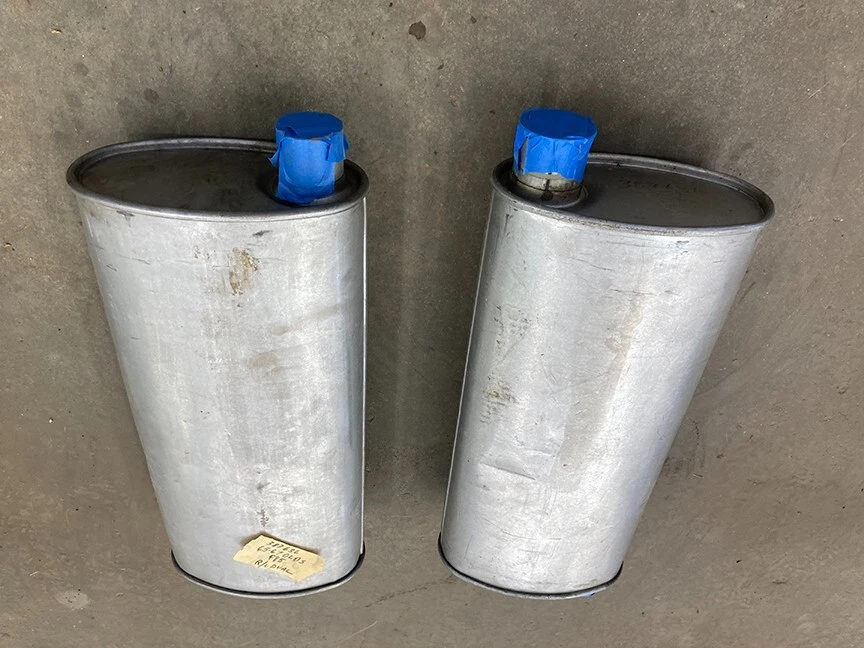 Новые из старых запасов 1965-67 Oldsmobile F-85 LH RH двойные выхлопные глушители 387635 387636 - Изображение 3 из 4