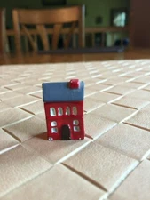 Miniature New England Saltbox Red House
