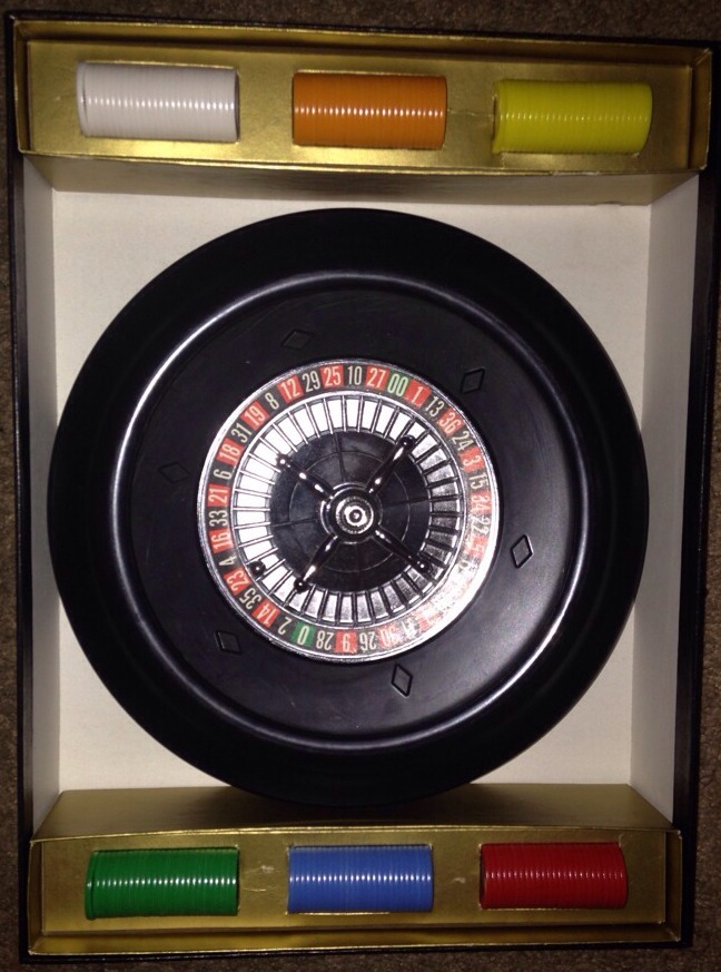 Vintage Pleasantime ROULETTE GAME wheel chips and cloth EUC Miniature