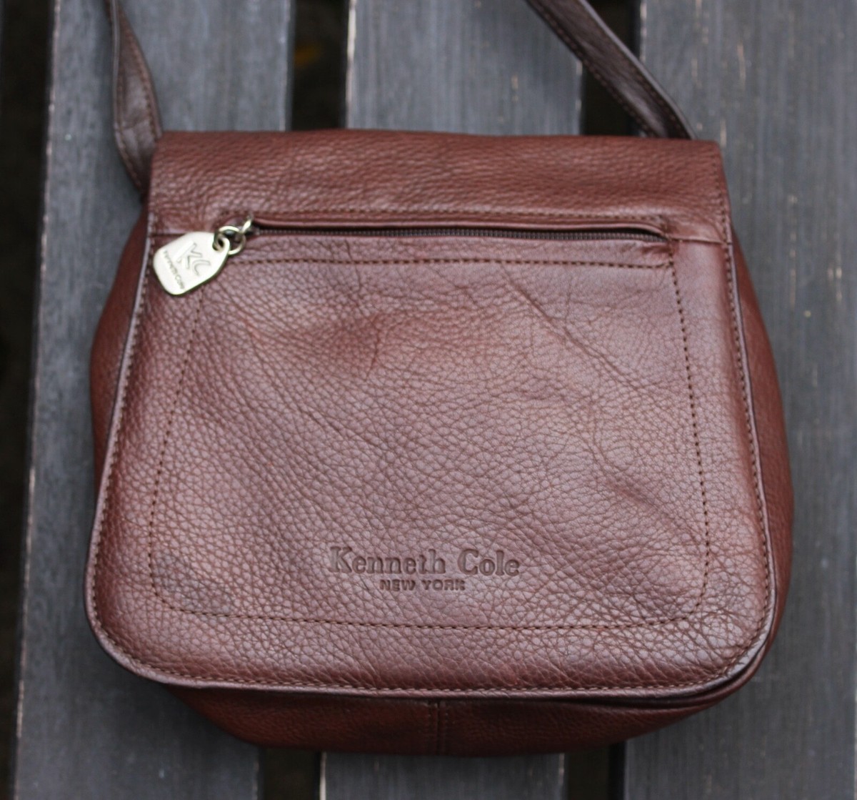 Kenneth Cole Vintage Pebbled Leather Crossbody Mini Bag 7