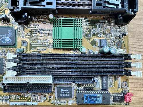 MSI MS-6151 ATX BX9 Mainboard + I/O-Shield - Bild 8 von 18