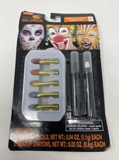 Happy Halloween Pencil And Crayon Makeup Kit 5+
