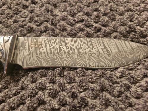 Hunting Knife Elk Ridge 5.75in. Etched Blade Light Wood Handle Skinner + Sheath - Picture 7 of 14