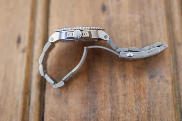  Oris Aquis титановый дата 43,5 мм ссылка: 1 733 7730 7153-07 8 24 15PEB - Изображение 4 из 4