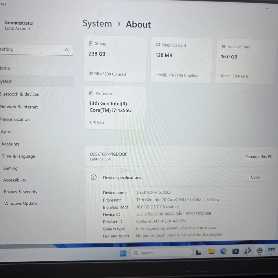Dell Latitude 3540 Intel Core i7-1355U 1.7GHz 16GB RAM 256GB SSD GRADE B - Image 3 of 4