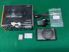 SONY CYBER-SHOT DSC-RX100 VI Mark6 DIGITAL CAMERA WITH 8 x OPTICAL ZOOM + EXTRAS