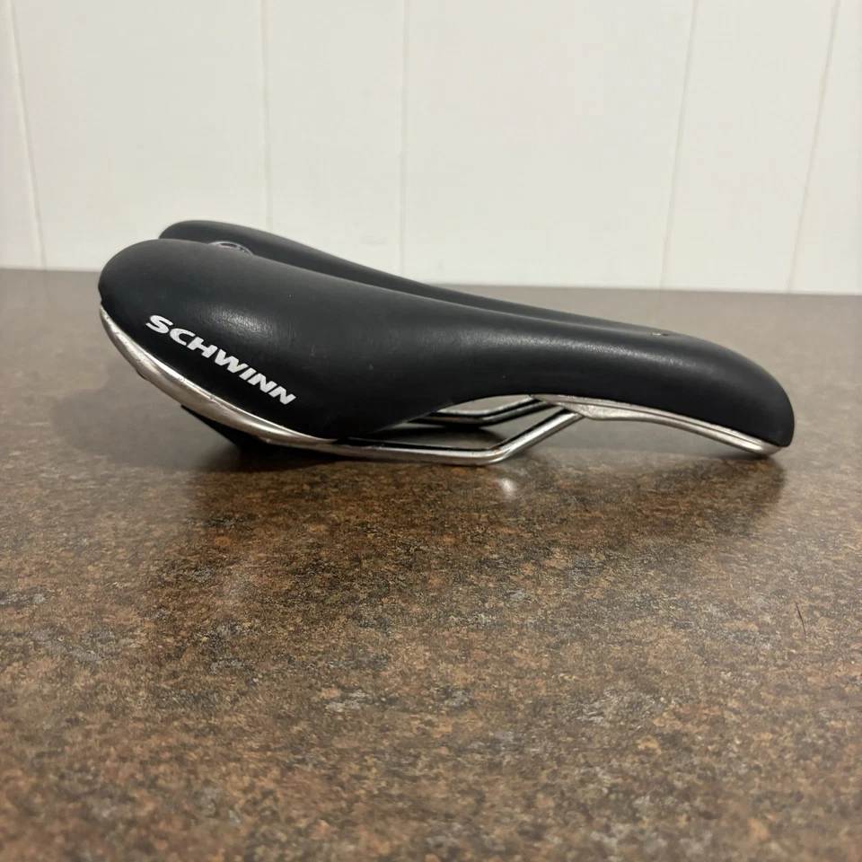 Сиденье с качественным логотипом Schwinn Velo черное велосипедное мягкое Schwinn 10 дюймов x 5 дюймов - Изображение 2 из 4