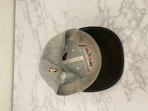 De Colección Adidas NBA San Antonio Spurs Gorra Ajustada Para Hombres S/M Baloncesto Gorra Retro V1 - Imagen 6 de 7