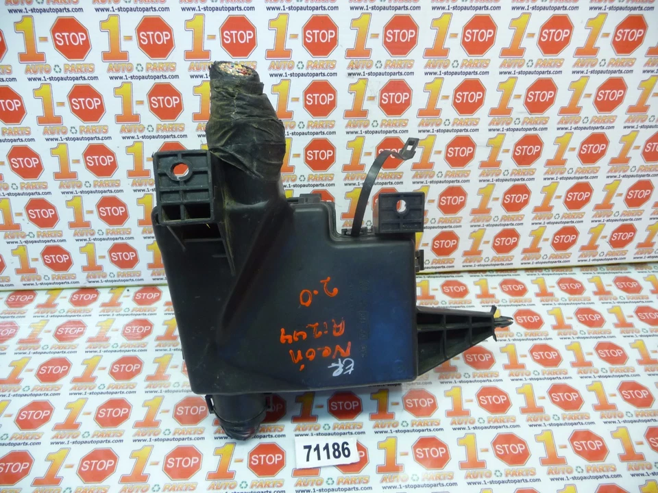 2004 04 DODGE NEON 2.0L ENIGNE FUSE RELAY JUNCTION BOX 04795361AB OEM - Image 4 of 4