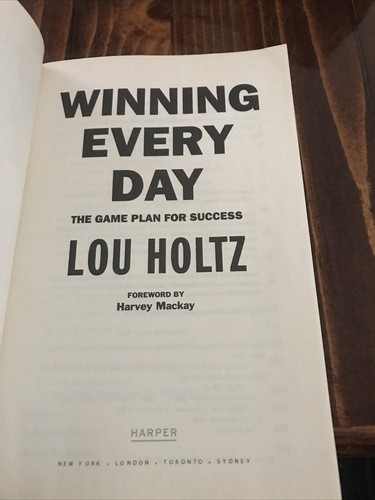 2 Lou Holtz Books-Wins, Losses and Lessons Plus Winning Everyday - Picture 7 of 7