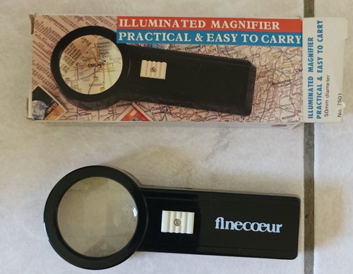 Pocket Magnifying Glass With Lighting - Rec