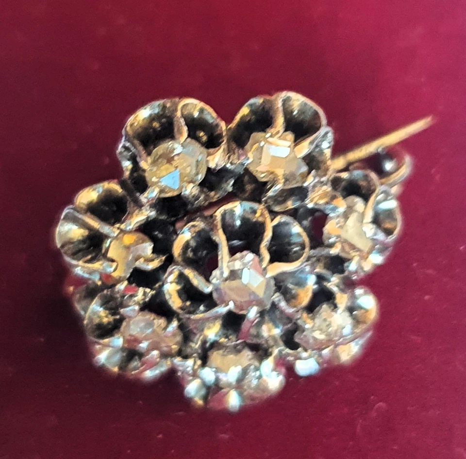 Spilla Antica in argento con 8 Diamanti Taglio Rosa mm 18 - Immagine 2 di 4