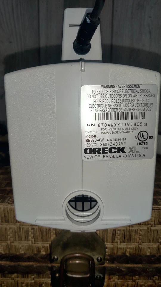 Oreck XL BB870-AW Compact Handheld Canister Vacuum + Hose - Tested  - Image 3 of 4