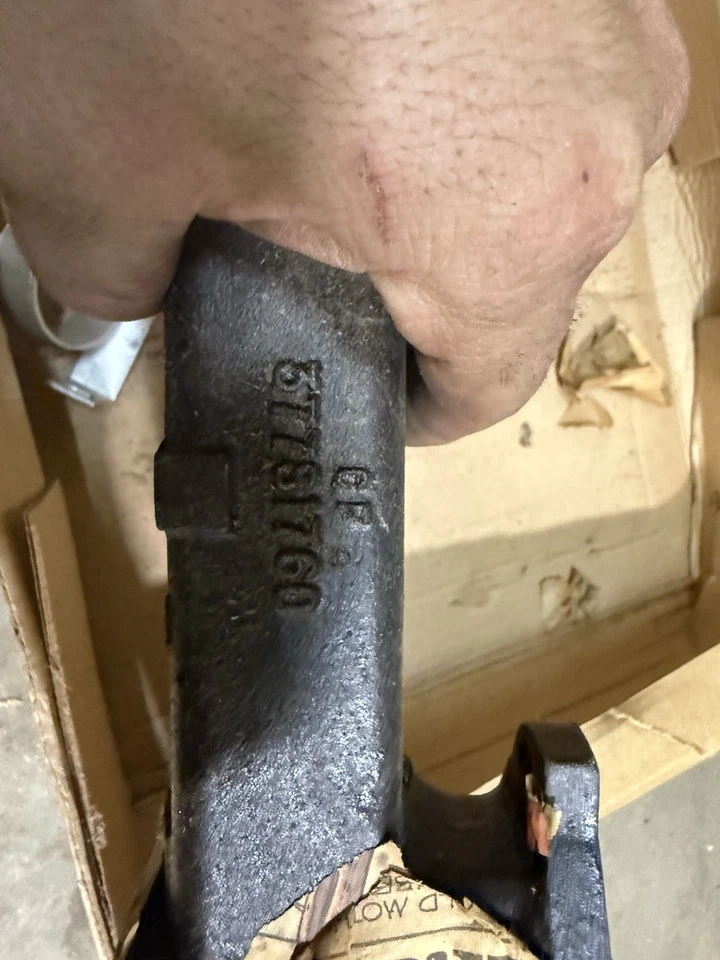 Kit colector de escape Nos Massey Ferguson 165 vintage Foto 4 de 4