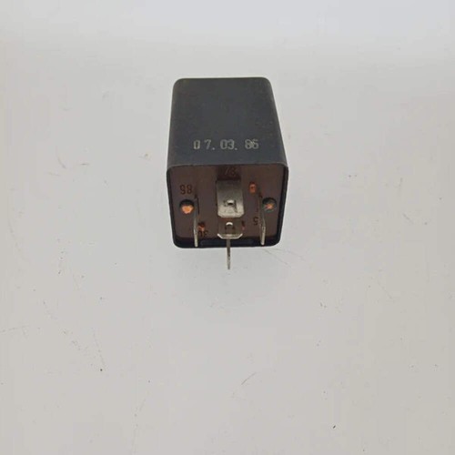 Porsche 944/924/928 window Relay 94461511202 Used - Picture 4 of 4
