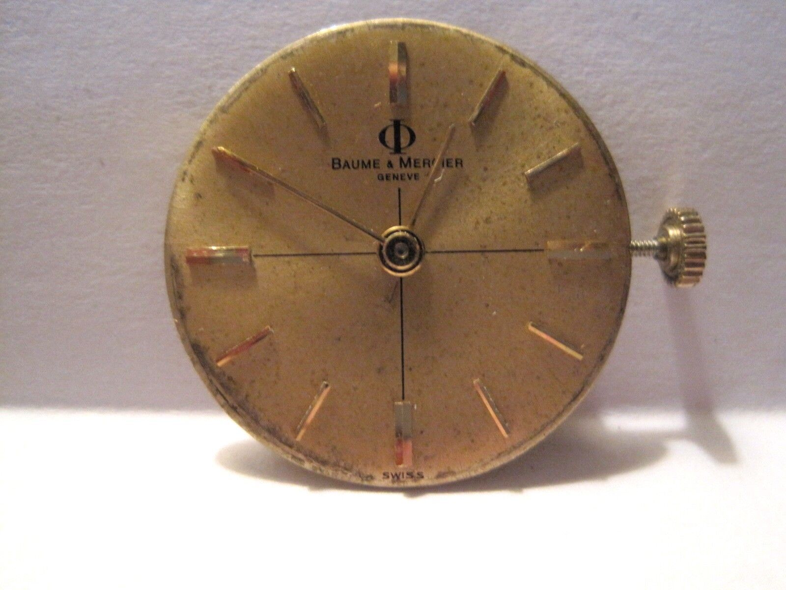 Antique Lds Baume and Mercier Watch Movement 17 mm, 17 jewels.