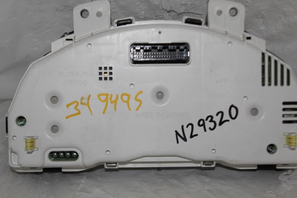 Приборная панель спидометра датчики приборной панели Toyota Scion FR-S 69 278 миль - Изображение 2 из 3