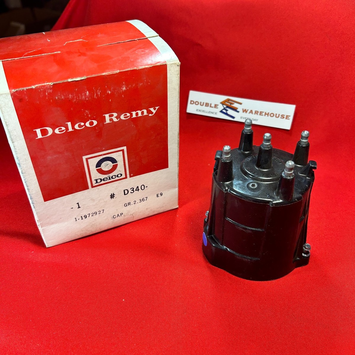 NOS OEM Delco Remy 1972927 Distributor Cap D340 | eBay