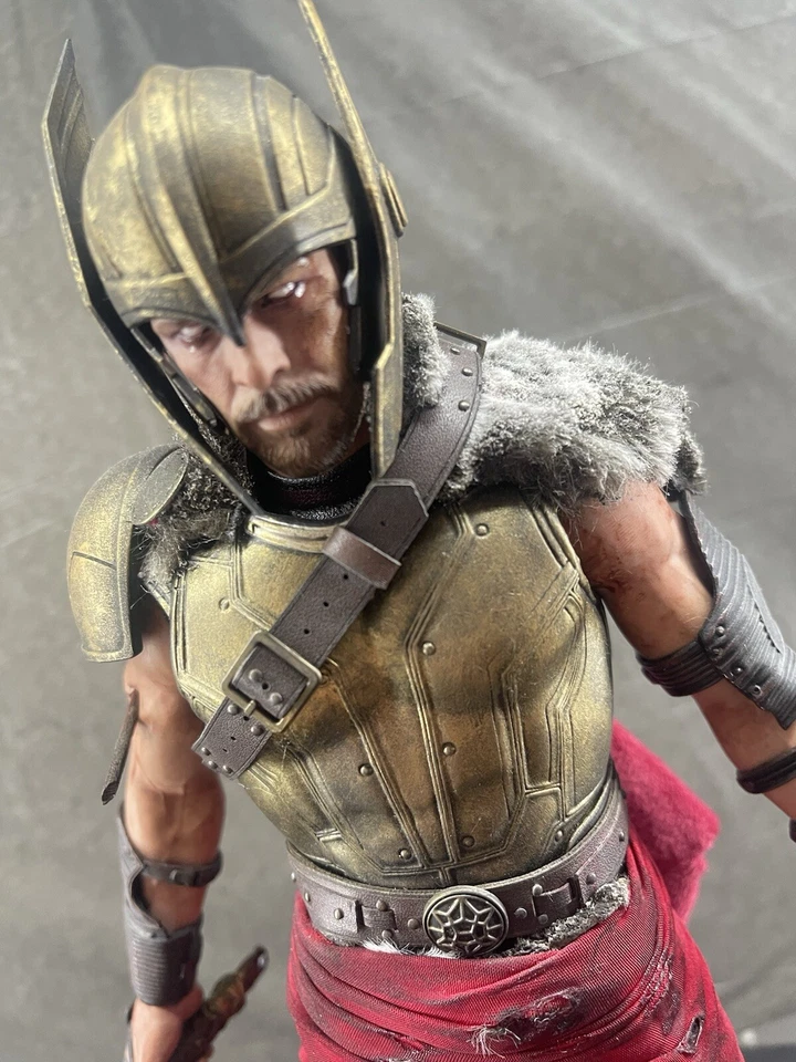Hot Toys Gladiator Thor Ragnarok Custom (God of War Ragnarok Concept) - Image 3 of 4