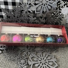 NIB Pier One 6 Christmas Ornament Place Card/ Photo Holders  12 Place Cards
