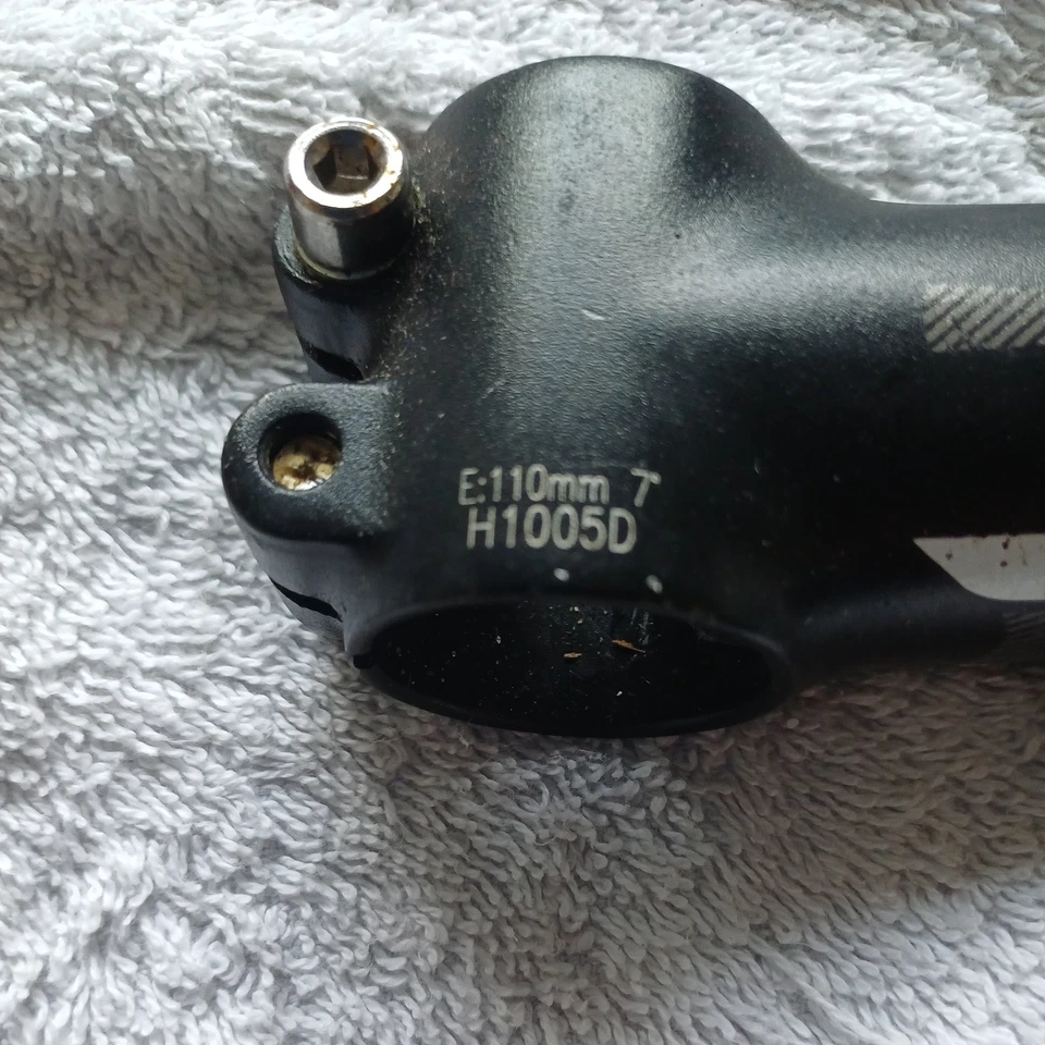 Used Scott 7° 110mm MTB/Road Bike Stem Black 31.8mm 1-1/8” - Image 3 of 4