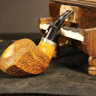 Mastro de Paja  The handmade Shinan pipe made by San Shen