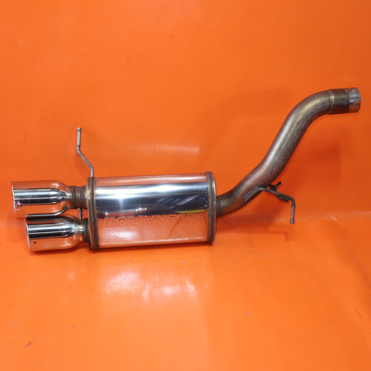 BENTLEY GT GTC EXHAUST MUFFLER L/R 2008 2009 2009 2010 2011 2012 MAGNAFLOW