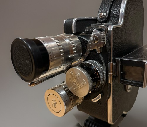 Fotocamera reflex vintage Bolex H16 + raro obiettivo Som Berthiot, custodia, manuali e altro! - Foto 10 di 24