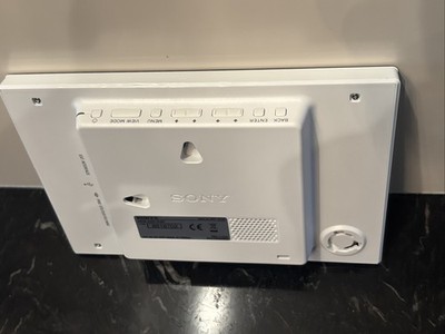 Digital Photoframe DS-DA720WH(未使用) 7インチ液晶デジタルフォト