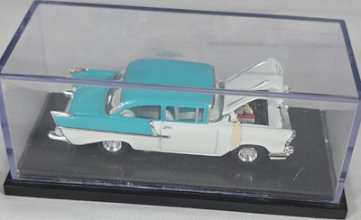 Welly 1:43 Diecast Chevrolet Bel Air Car Turquoise White with Opening Hood