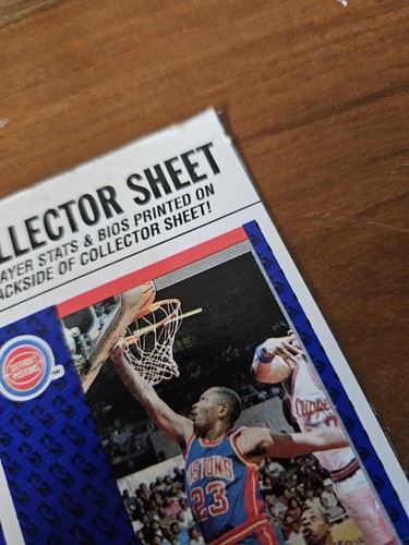 1991 FLEER NBA BASKETBALL CARD COLLECTOR SHEET(1&3 of 8) (9 Cards UNCUT SHEET). - Picture 5 of 8