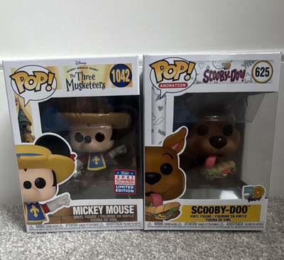 Funko Pop! Vinyl Mickey Mouse #1042 & Scooby-Doo #625 2-Pack Limited